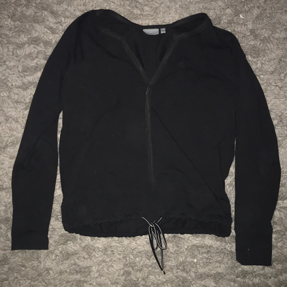 Athleta Pull over